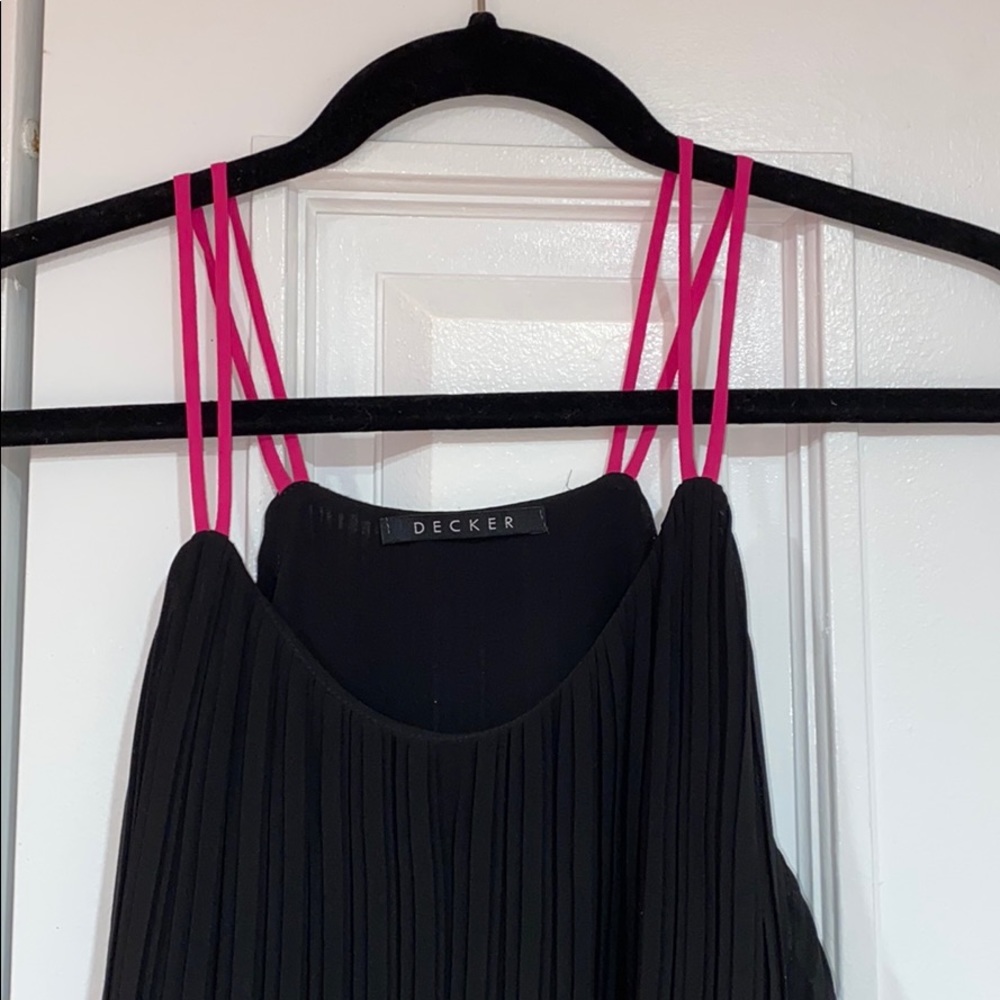 DECKER pleated black tank